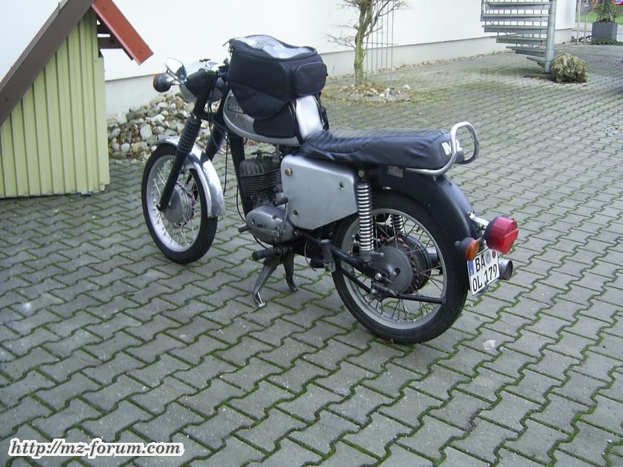 PIC 0010