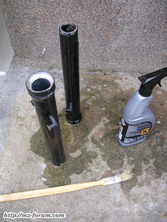 04/2009  die Tauchrohre werden gründlich gereinigt