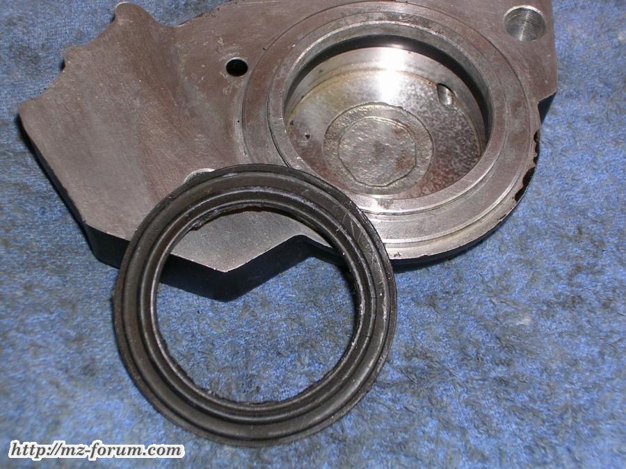 04/2009 Bremssattelteil aufgearbeitet