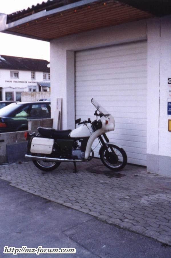 ETZ 250 F