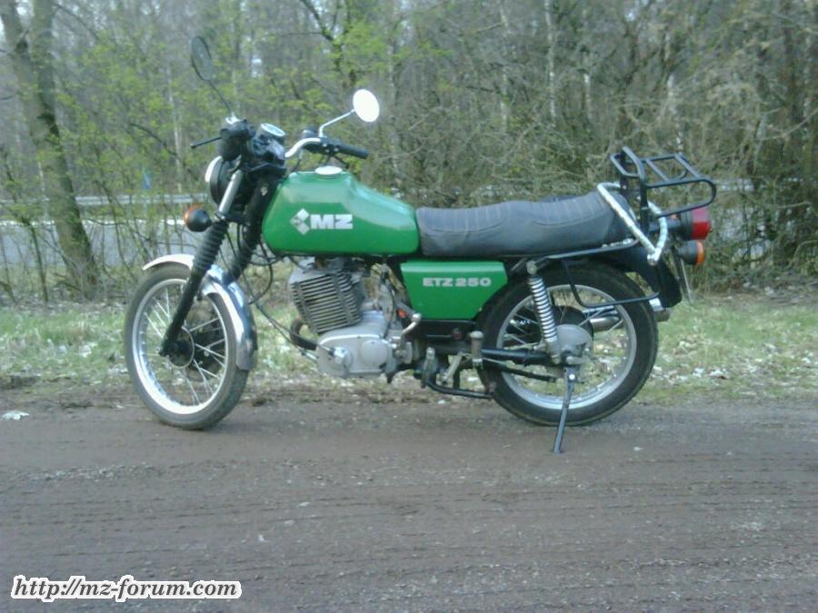 IMG00057-20120404-1939