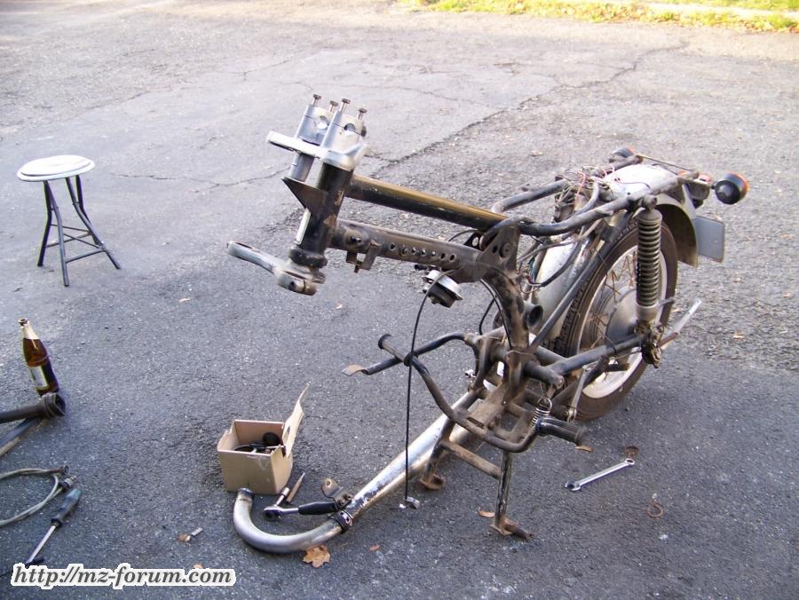 MZ  250 Neuaufbau 027