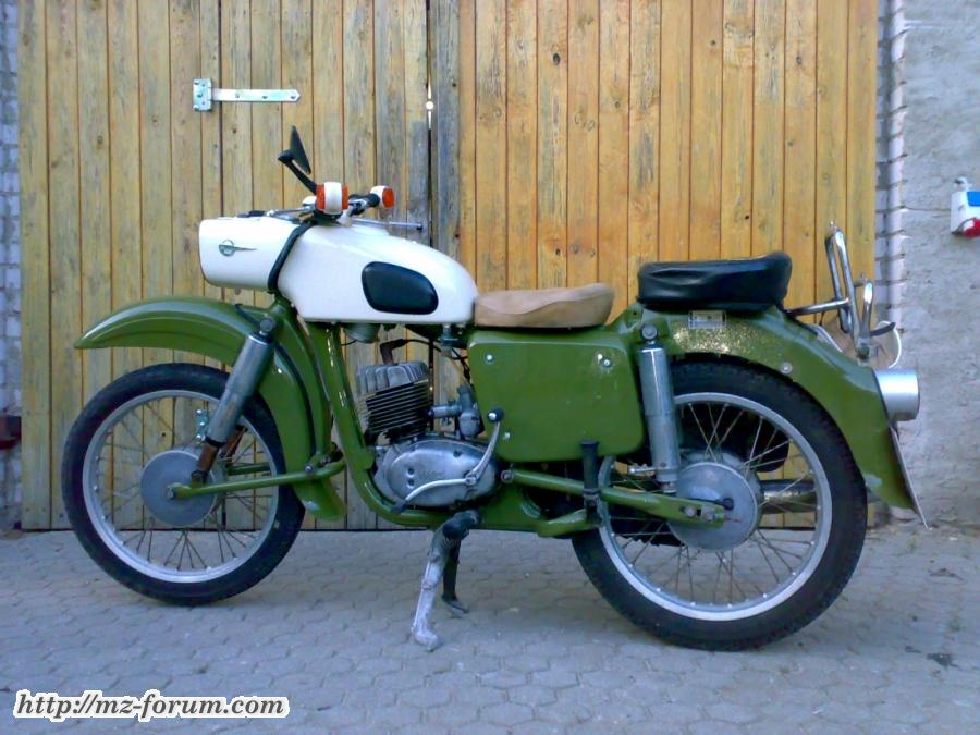 ES 150 Bj 1966