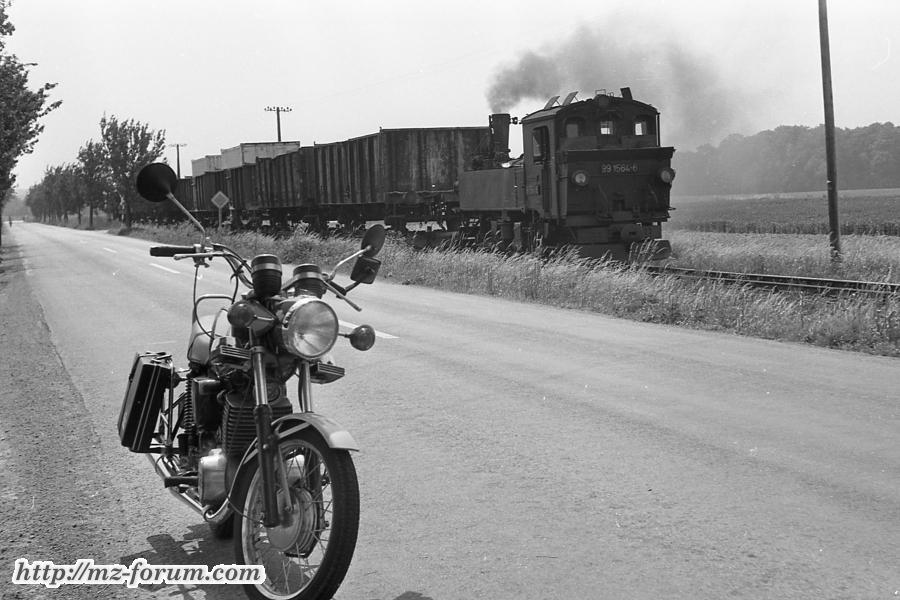 TS 250 1 bei Naundorf-14.06.80 232-025 Leyer