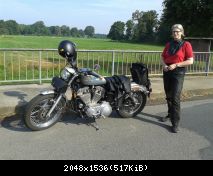 Frauchen und Ihre Harley